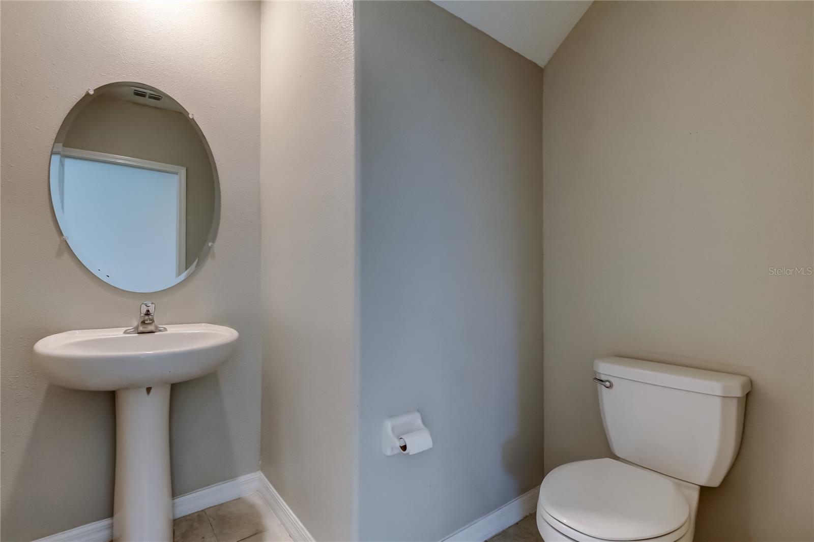 Image 15 of 48 For 6362 Spider Lily Way
