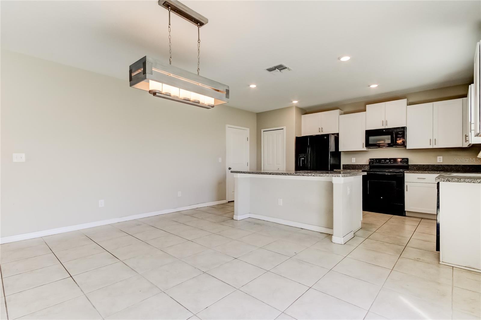 Image 17 of 48 For 6362 Spider Lily Way