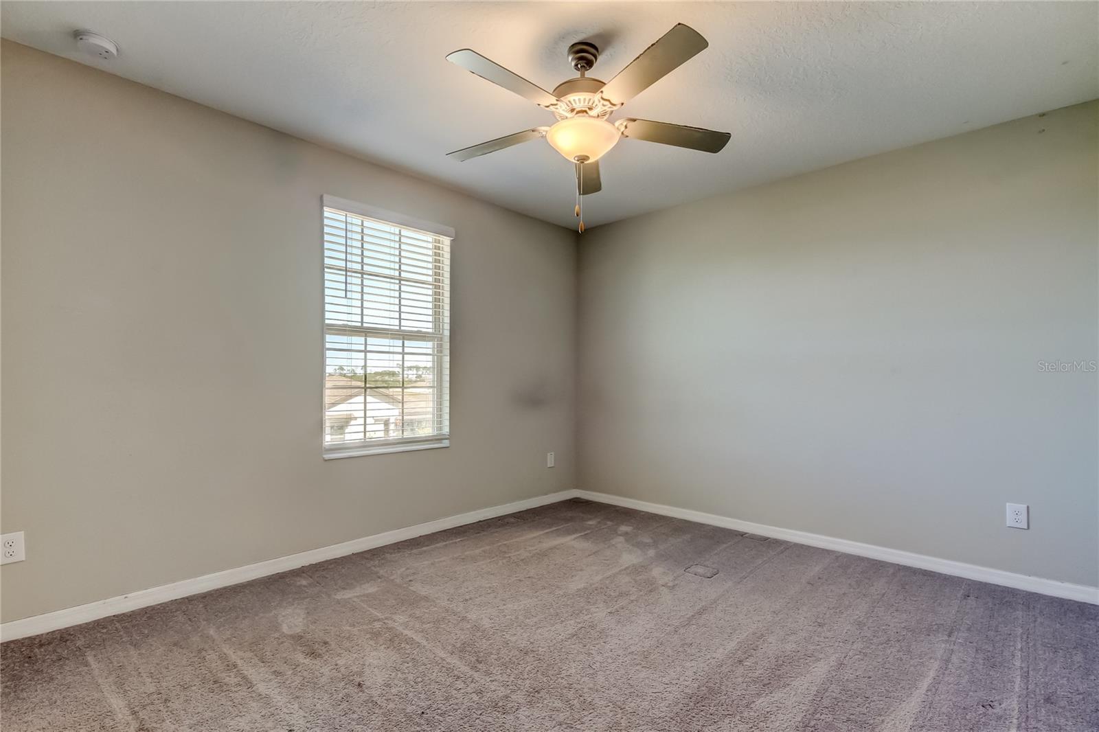 Image 42 of 48 For 6362 Spider Lily Way