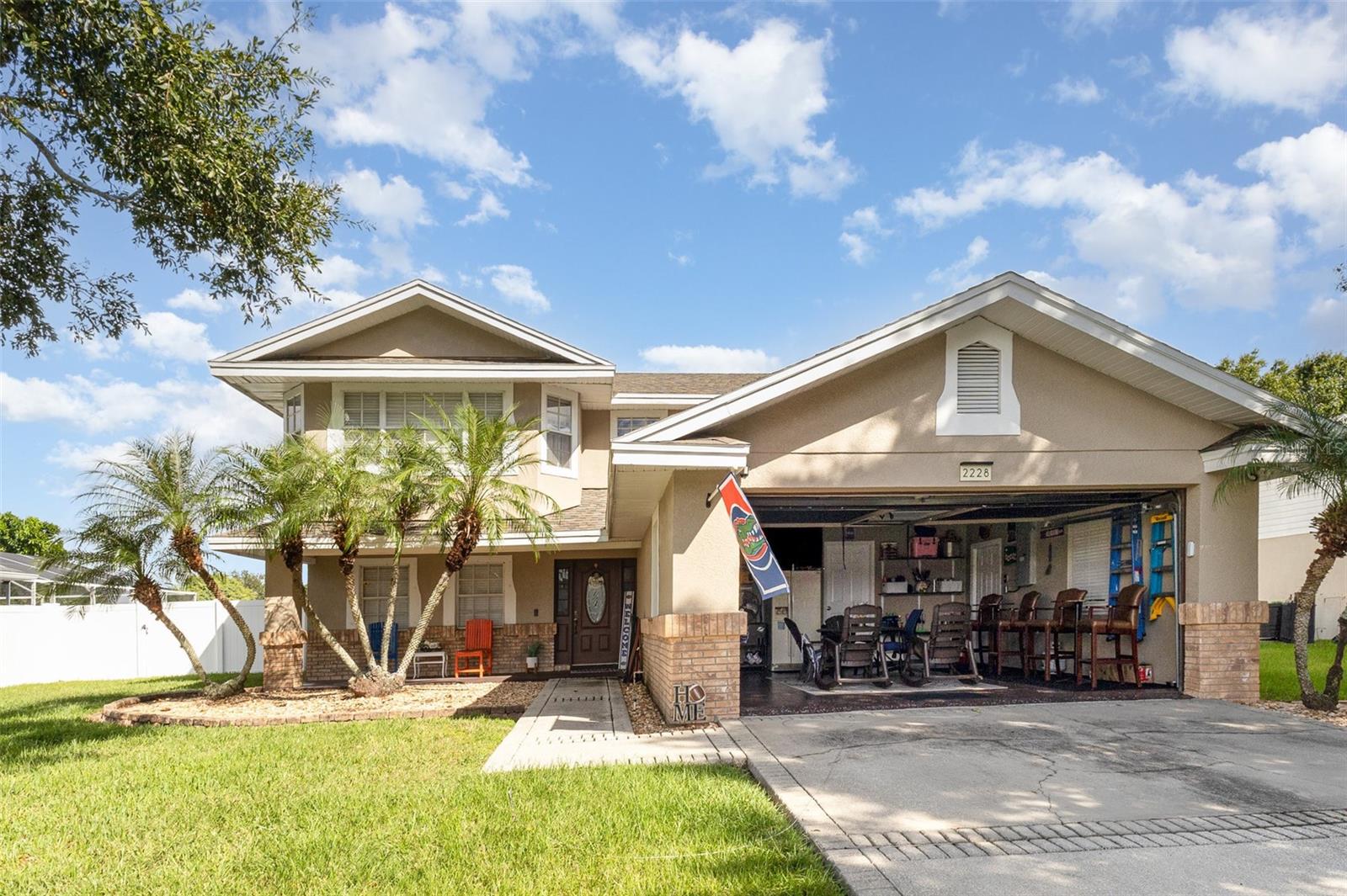 Image 2 of 30 For 2228 Palmview Circle E
