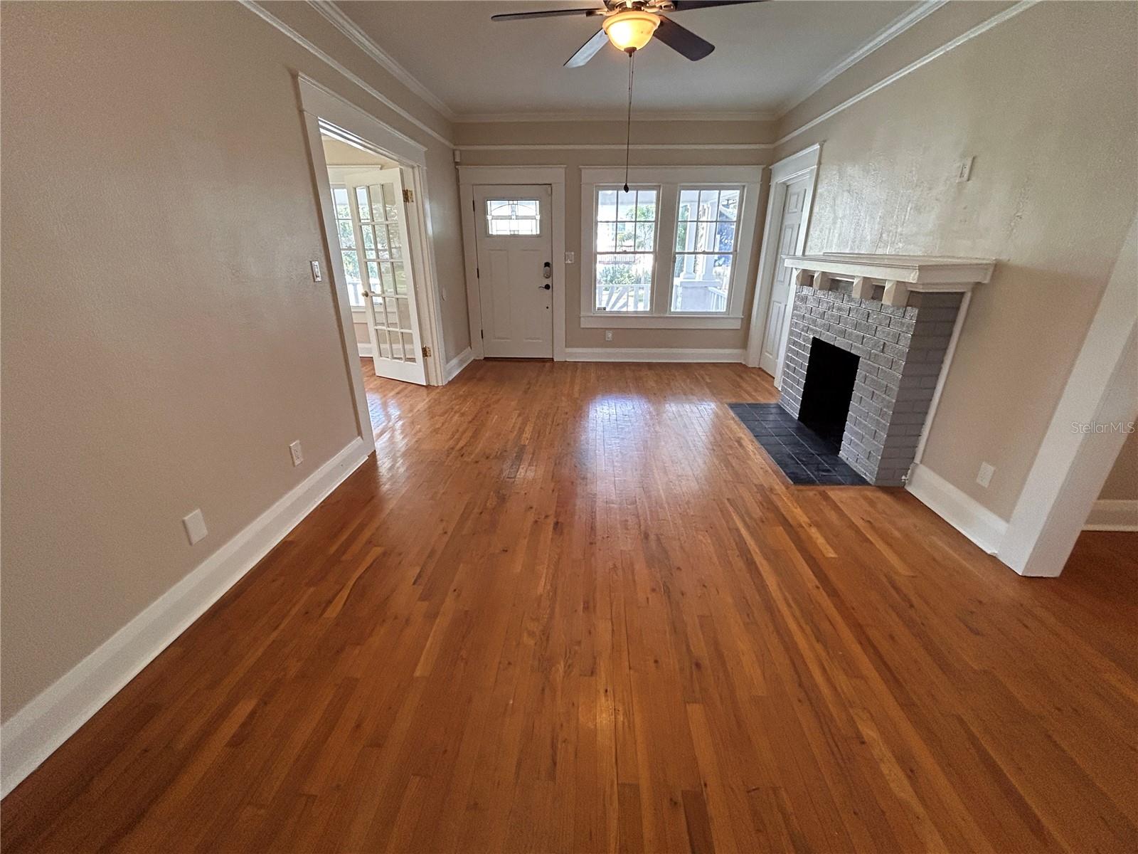 Image 12 of 57 For 801 Hollywood Street