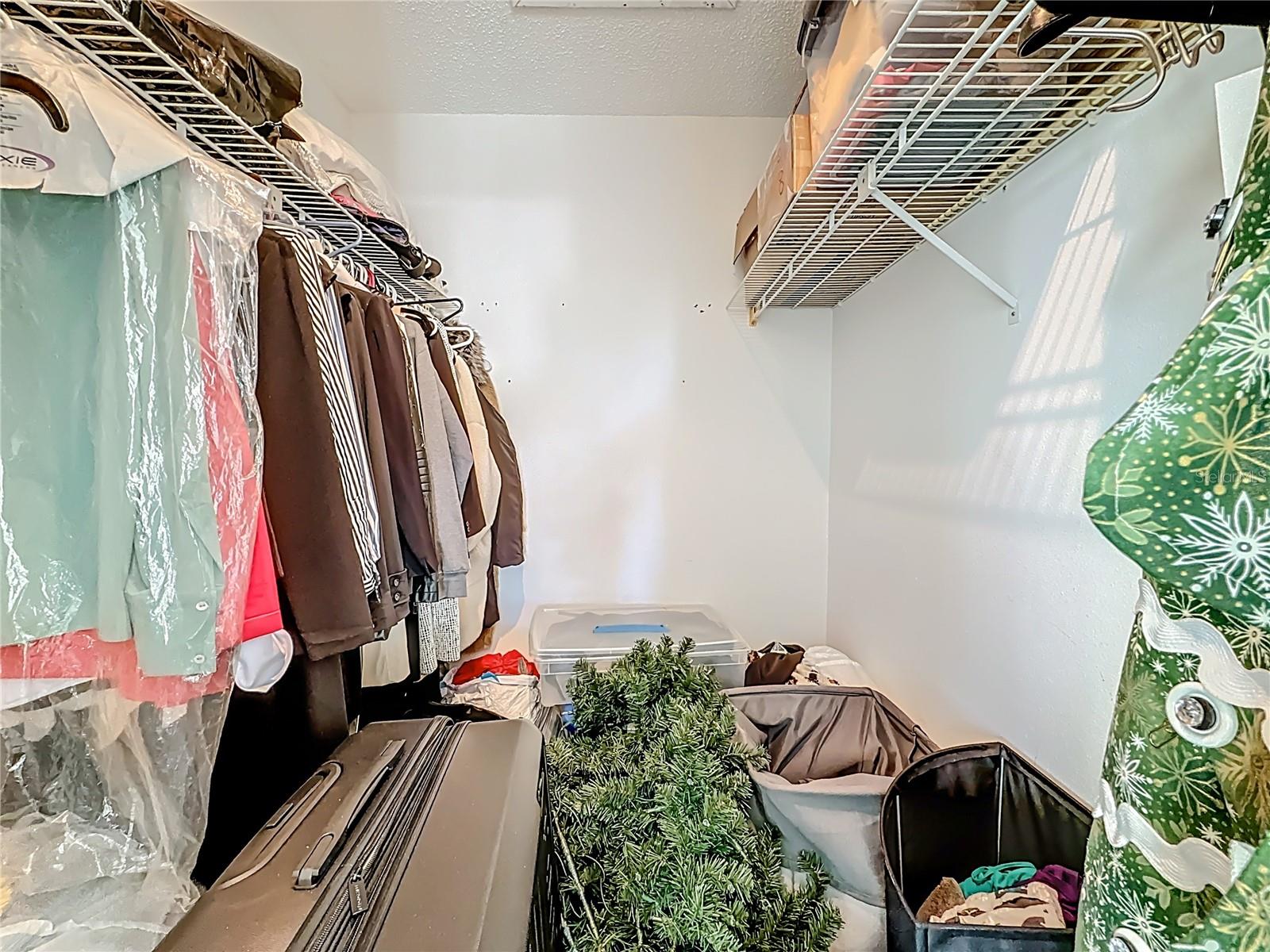 Image 38 of 52 For 1909 Castle Bay Court