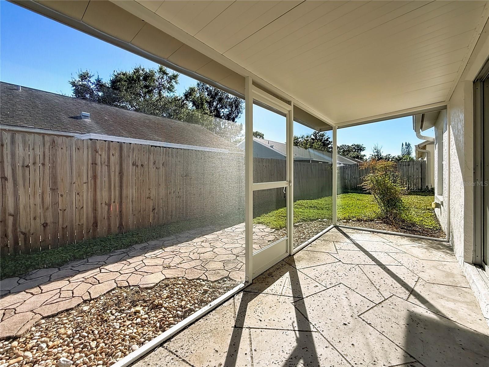 Image 44 of 52 For 1909 Castle Bay Court