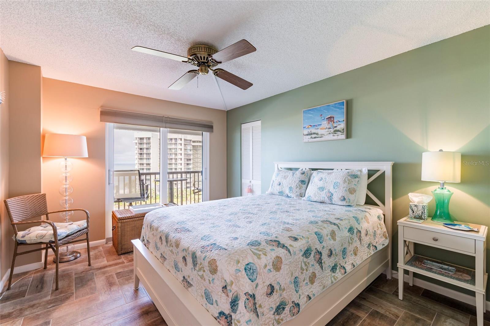 Image 10 of 50 For 1651 Sand Key Estates Court 77