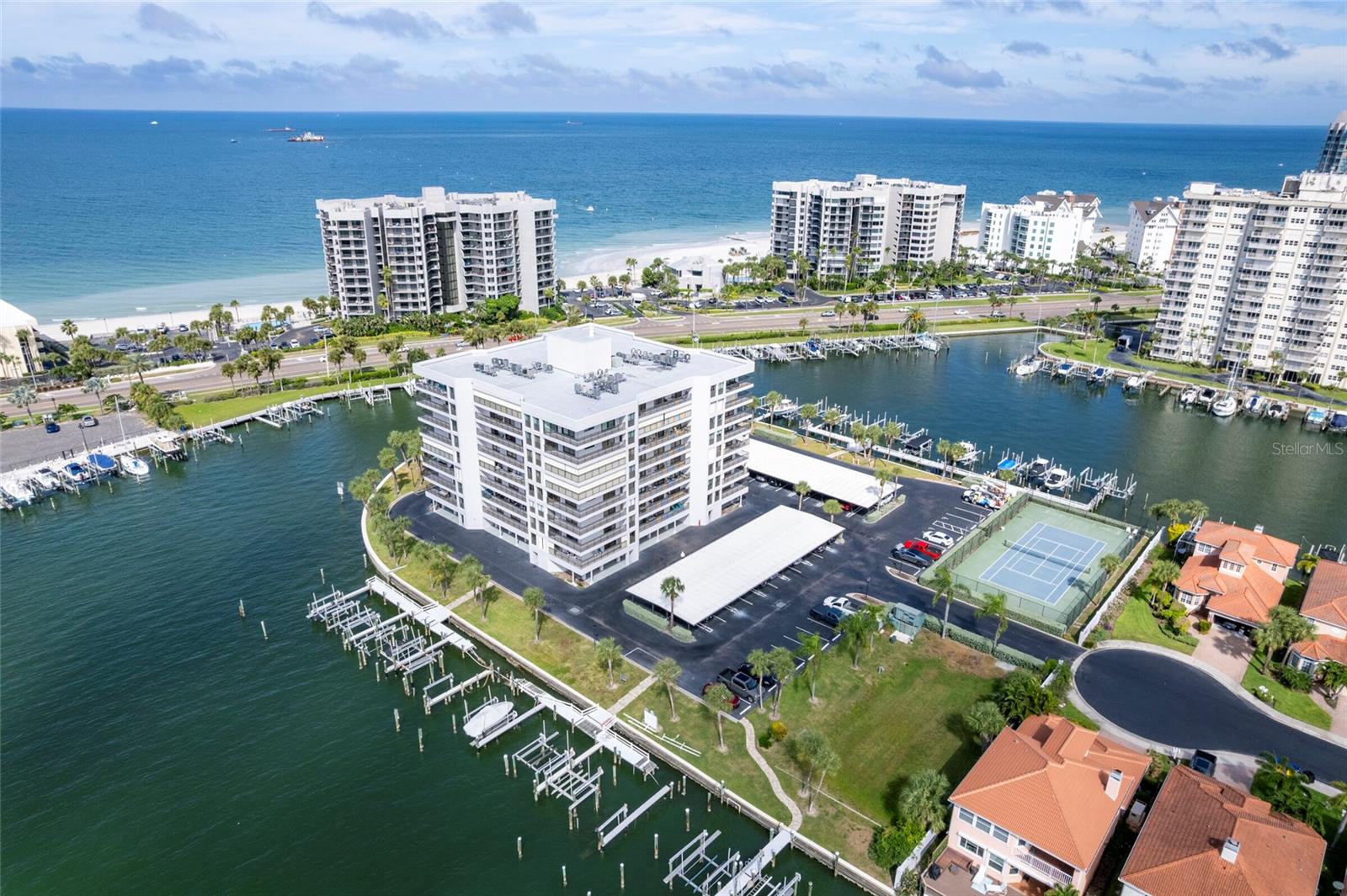 Image 18 of 50 For 1651 Sand Key Estates Court 77