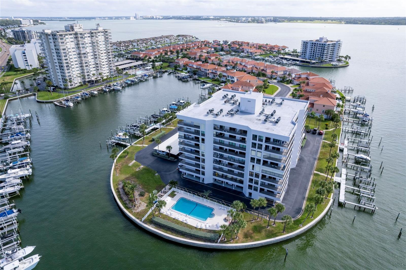Image 2 of 50 For 1651 Sand Key Estates Court 77