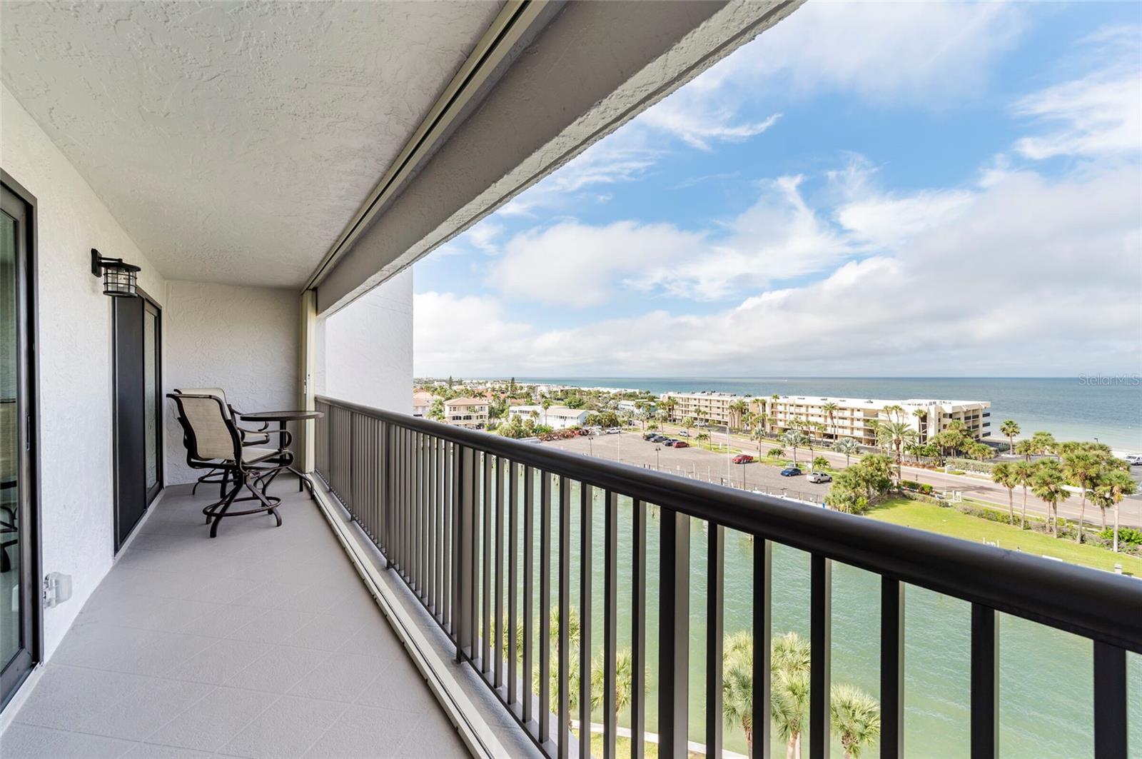Image 42 of 50 For 1651 Sand Key Estates Court 77