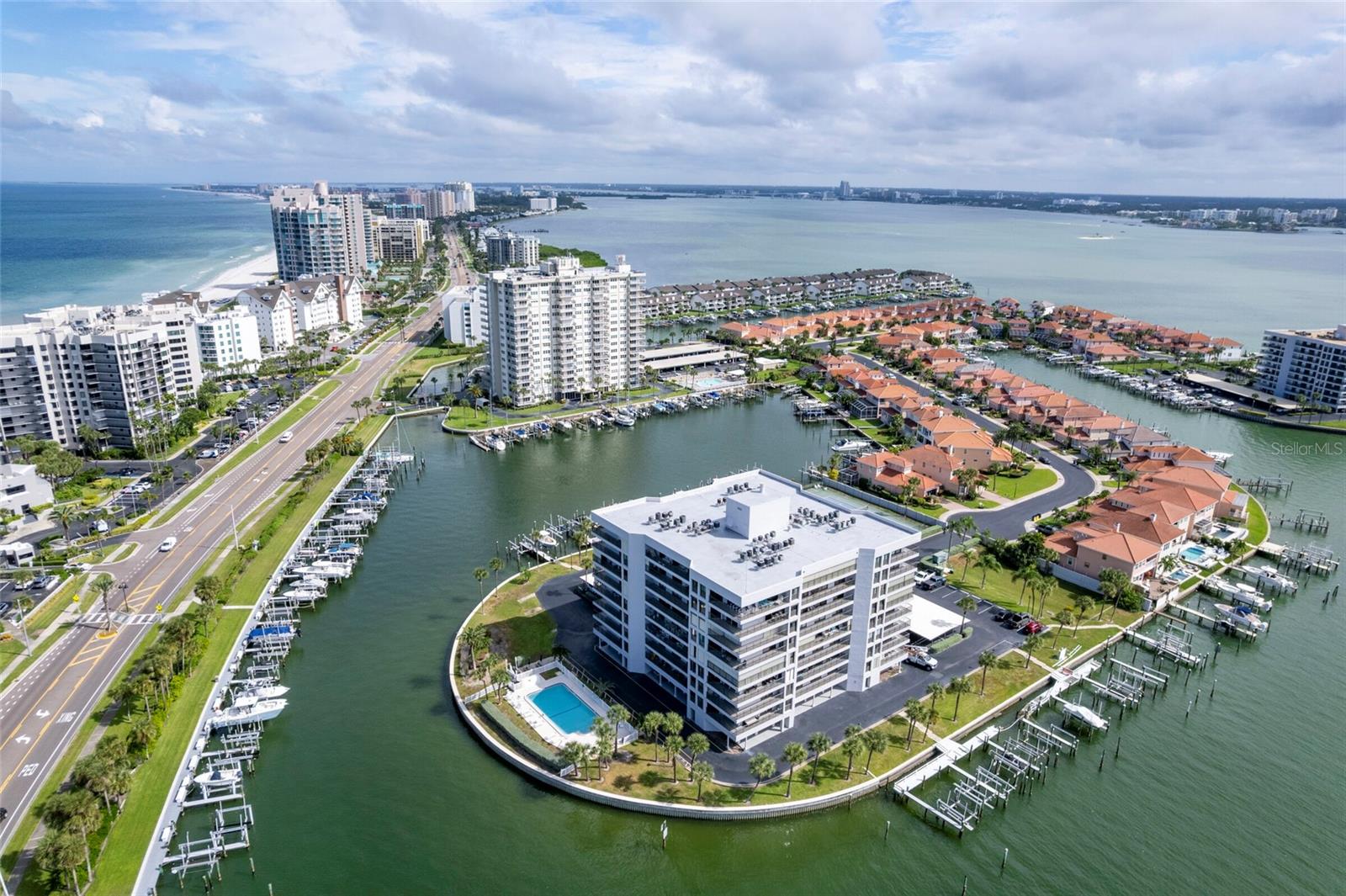 Image 43 of 50 For 1651 Sand Key Estates Court 77