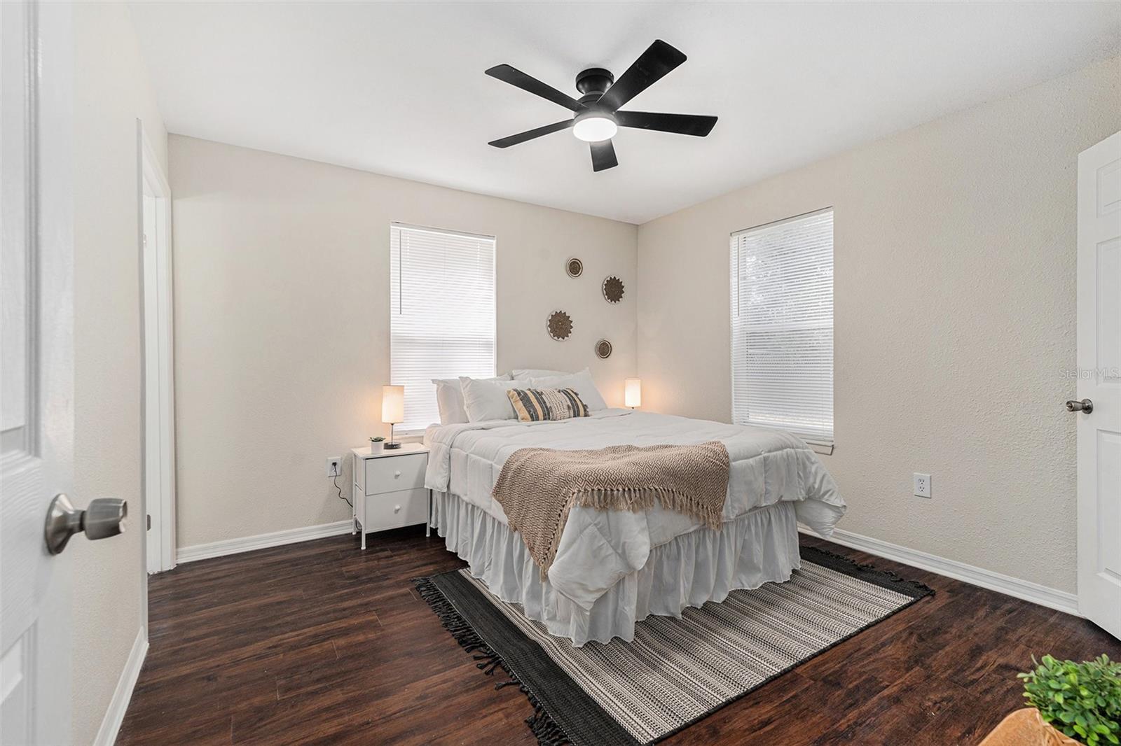 Image 12 of 21 For 3704 Carroway Street