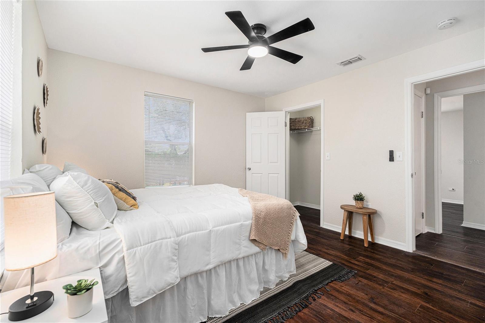 Image 13 of 21 For 3704 Carroway Street