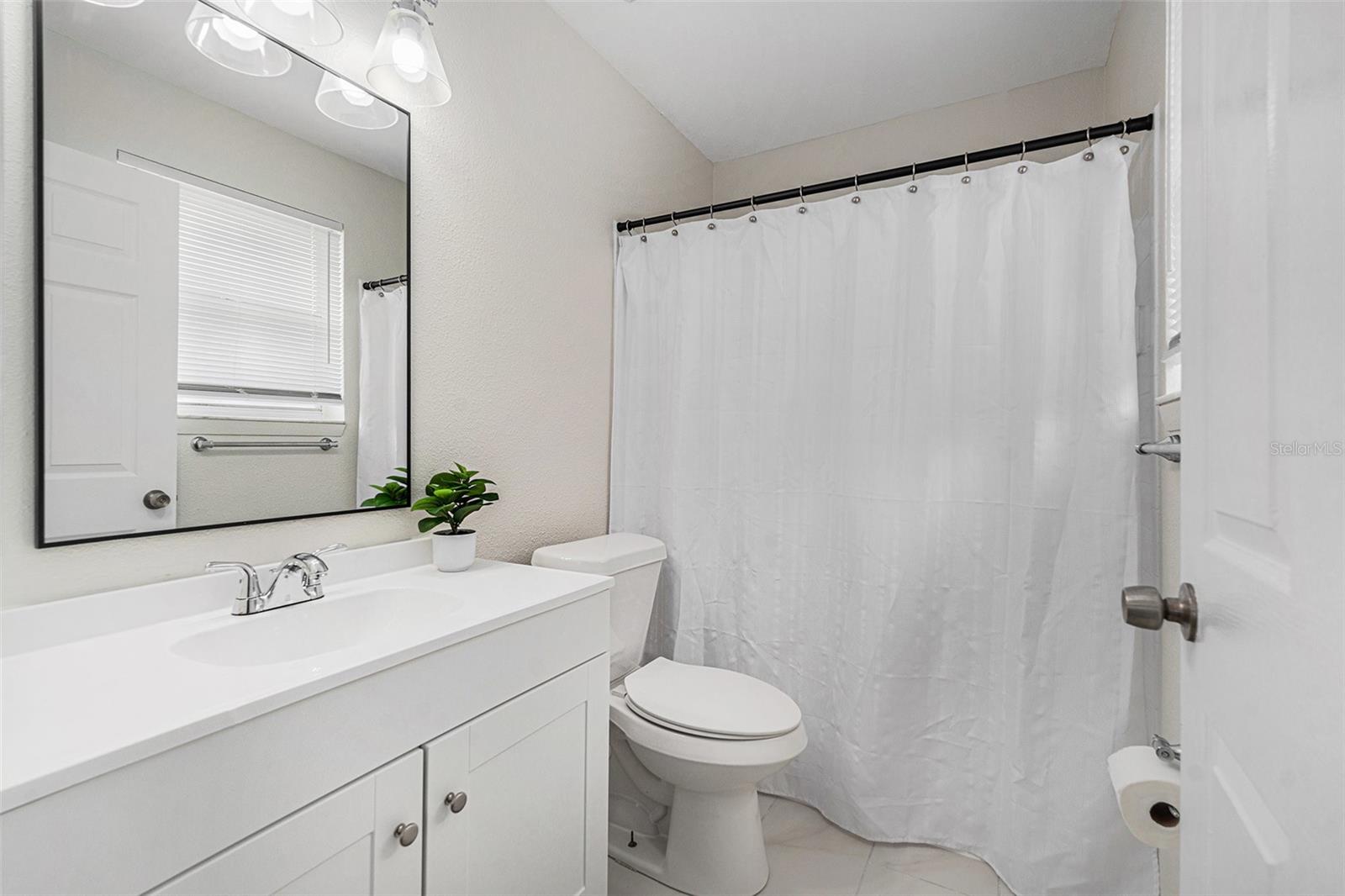 Image 14 of 21 For 3704 Carroway Street