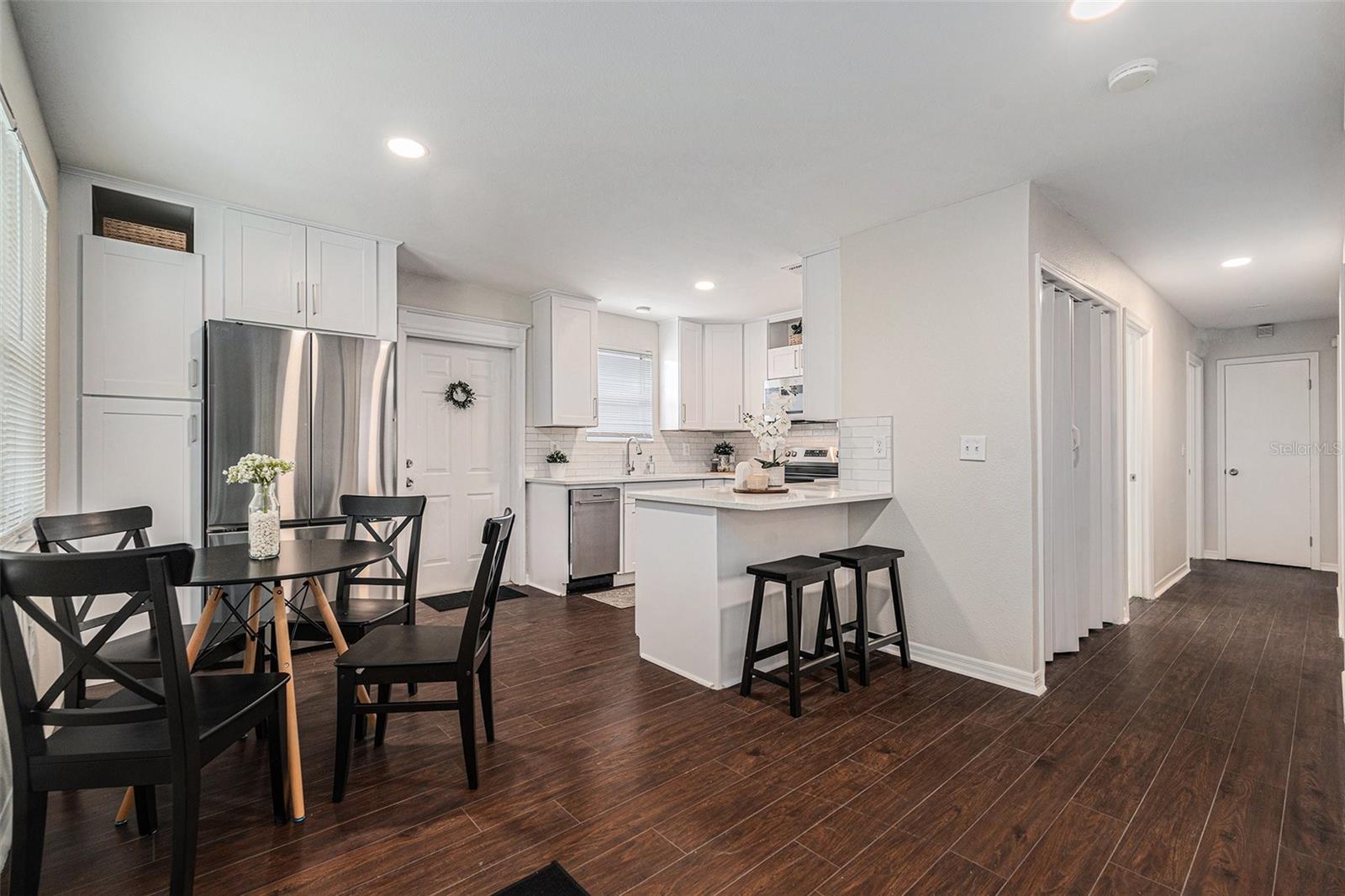 Image 4 of 21 For 3704 Carroway Street