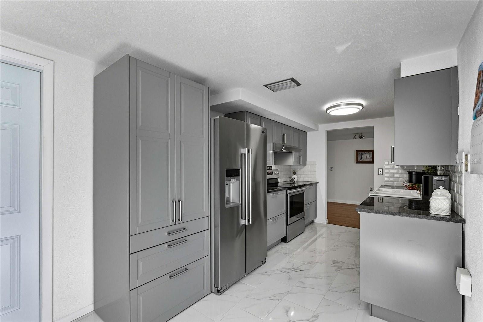 Image 16 of 45 For 5729 Mosaic Drive