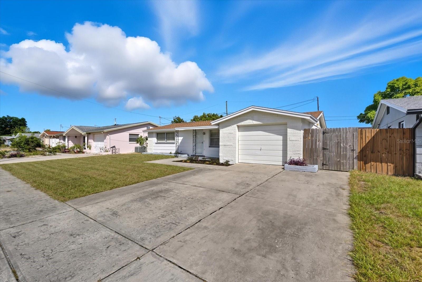 Image 3 of 45 For 5729 Mosaic Drive