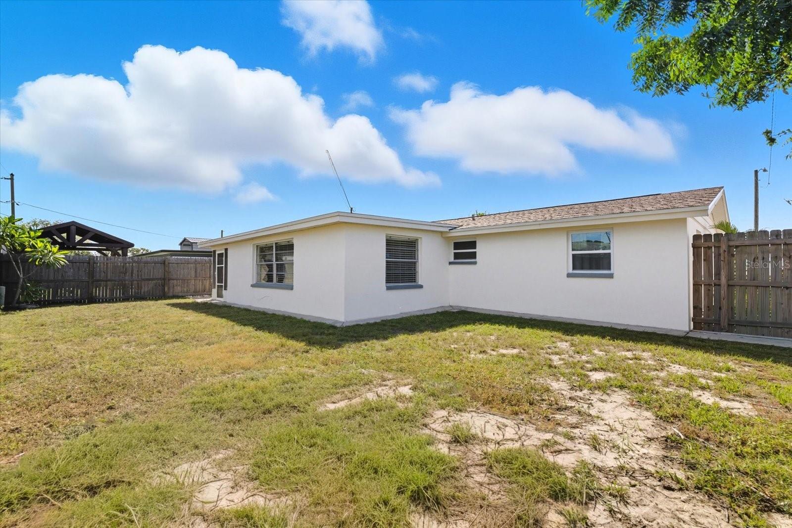 Image 32 of 45 For 5729 Mosaic Drive