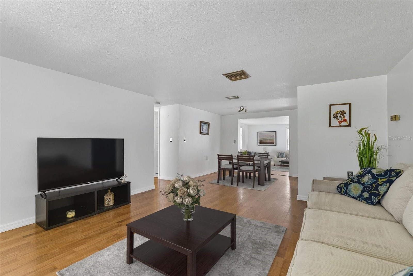 Image 5 of 45 For 5729 Mosaic Drive