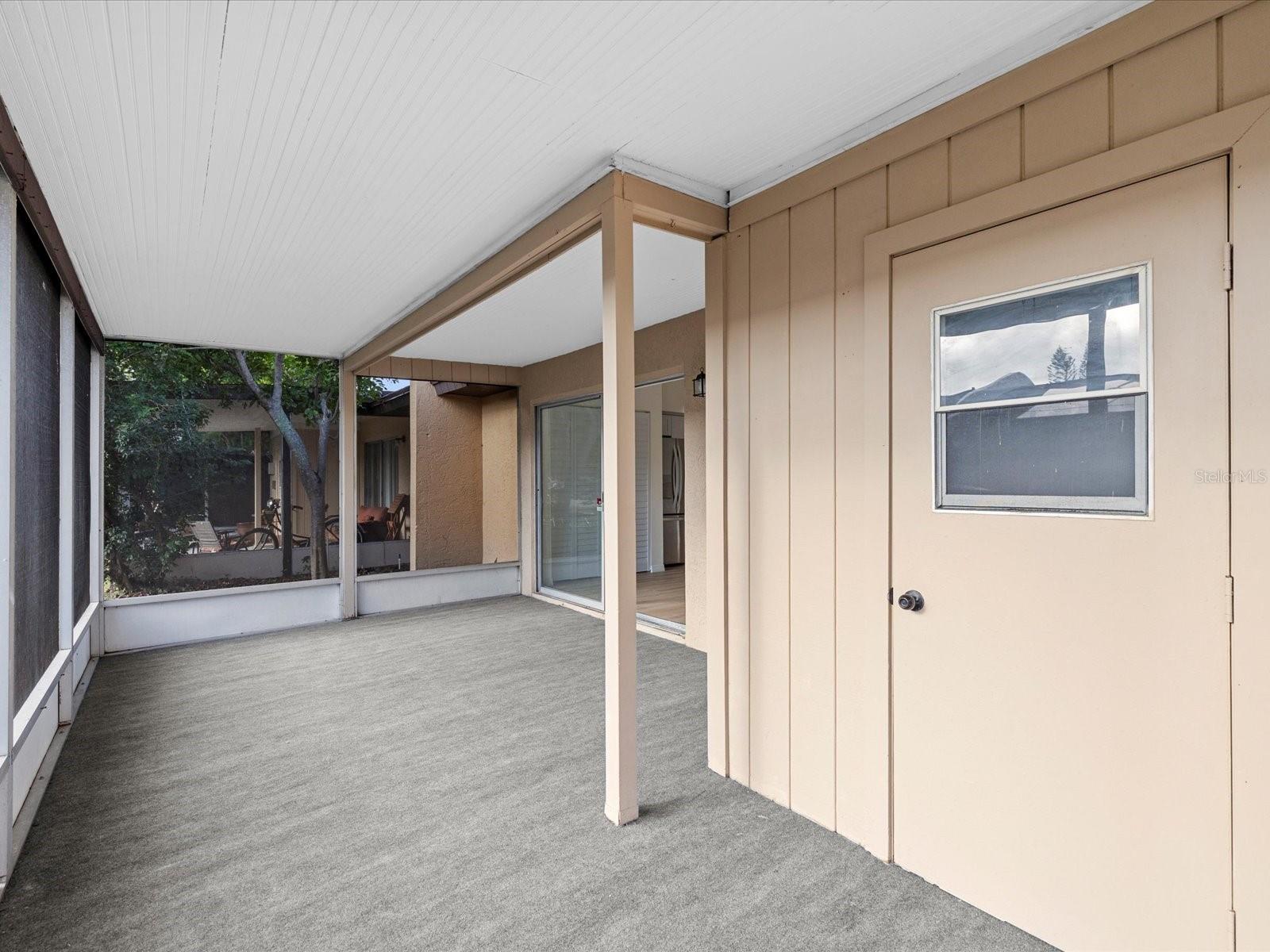 Image 28 of 39 For 10005 88th Street