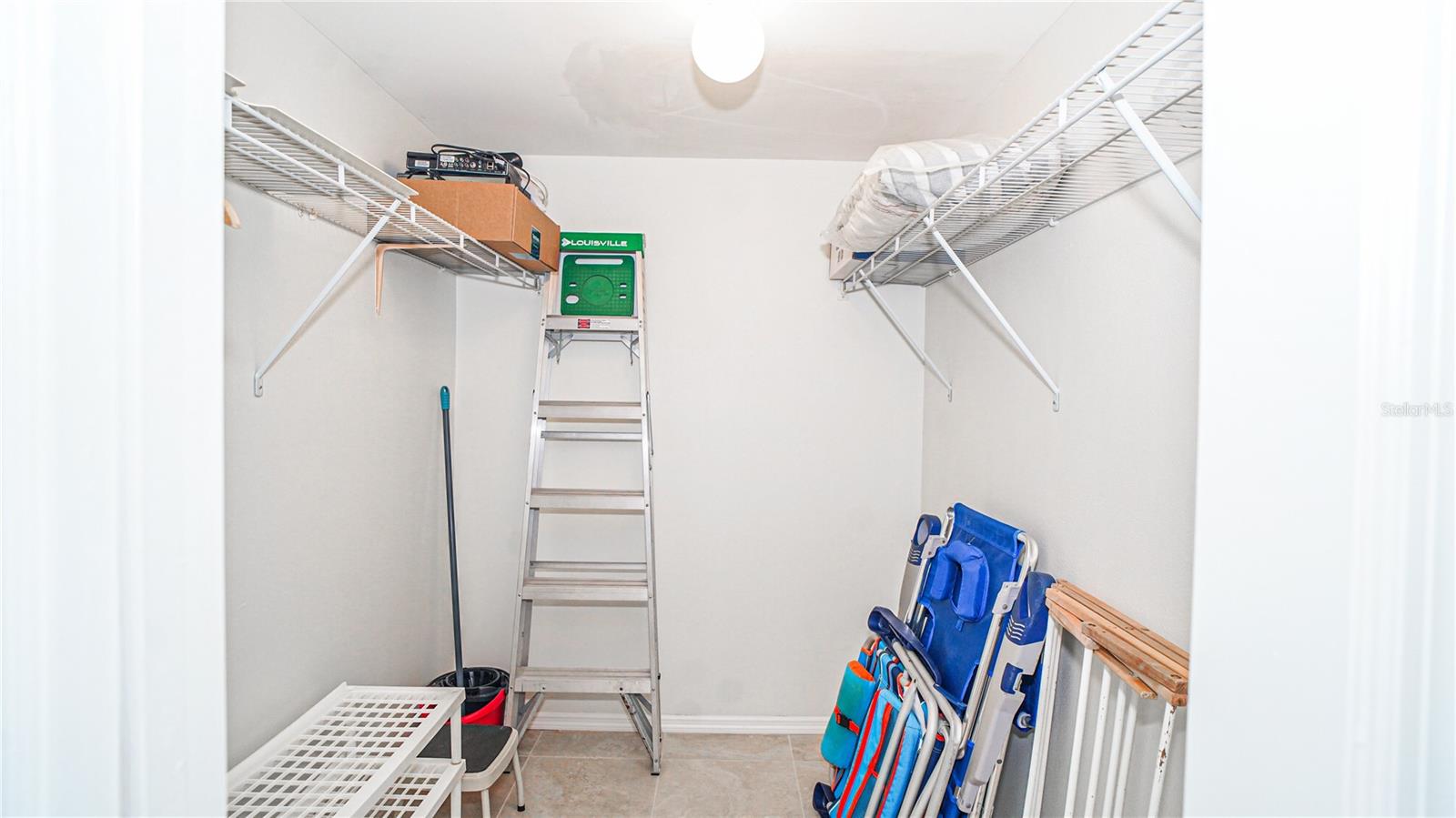 Image 15 of 25 For 420 64th Avenue 101