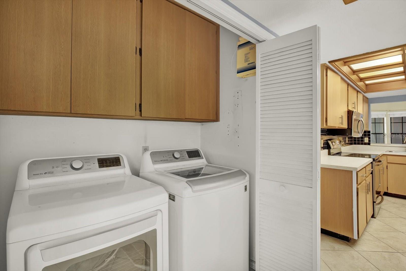 Image 9 of 25 For 4708 Ashton Court