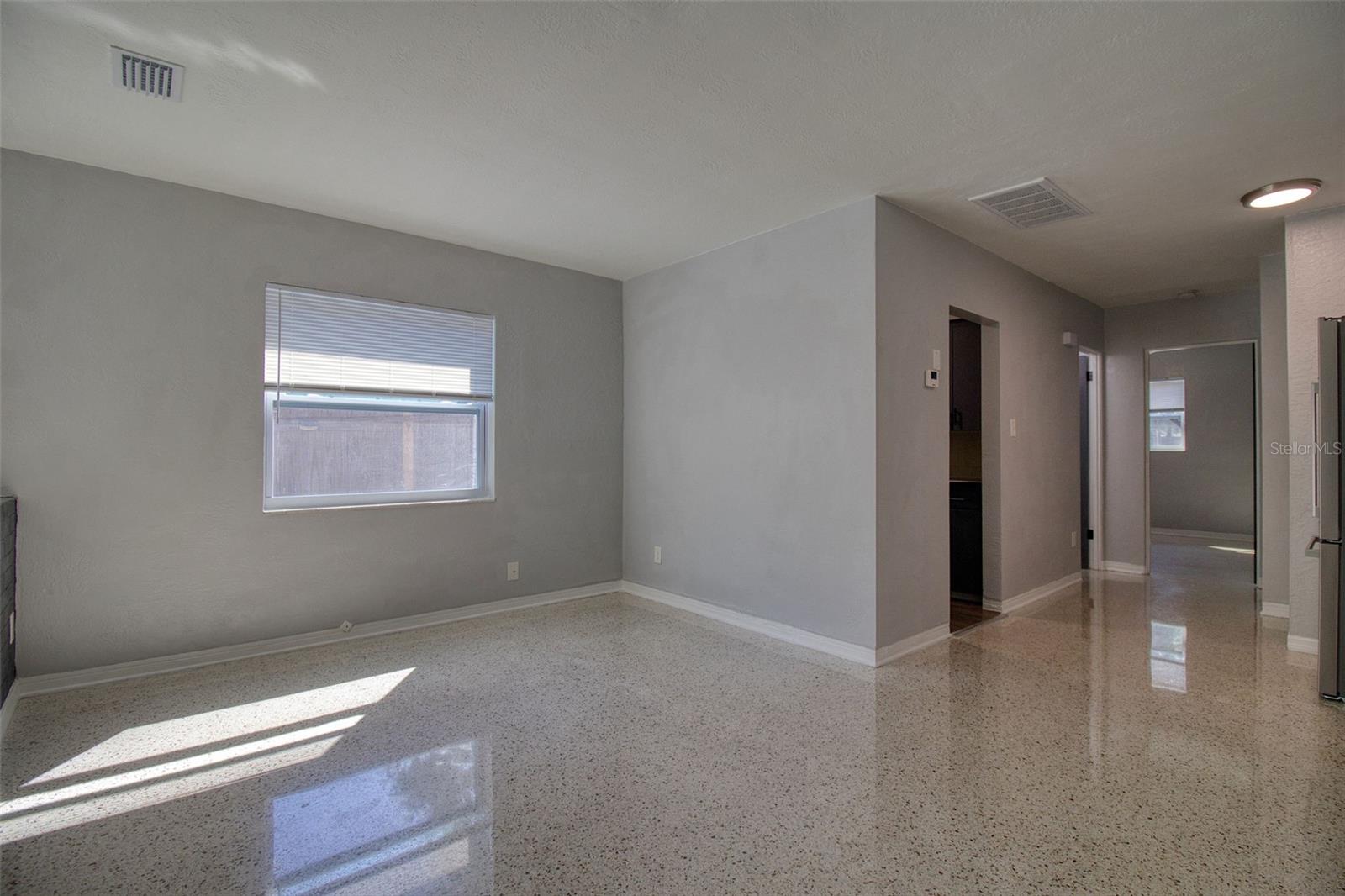 Image 10 of 19 For 634 15 Avenue S