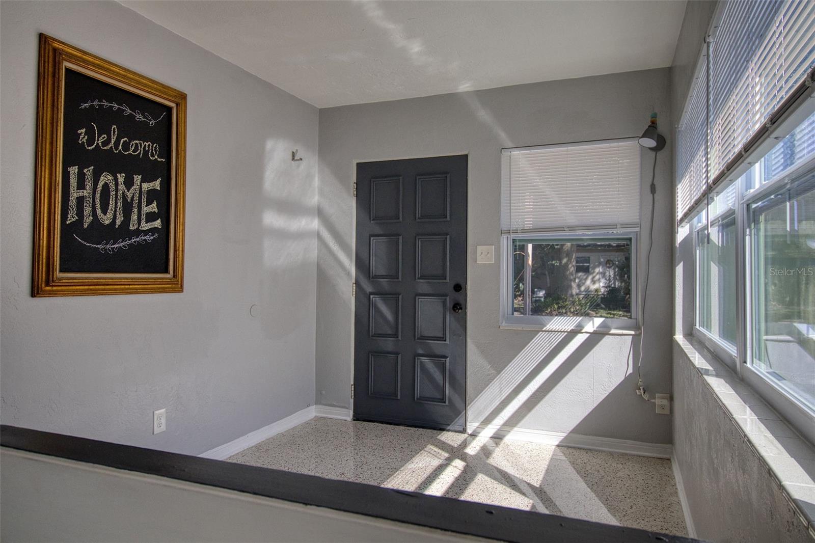 Image 3 of 19 For 634 15 Avenue S