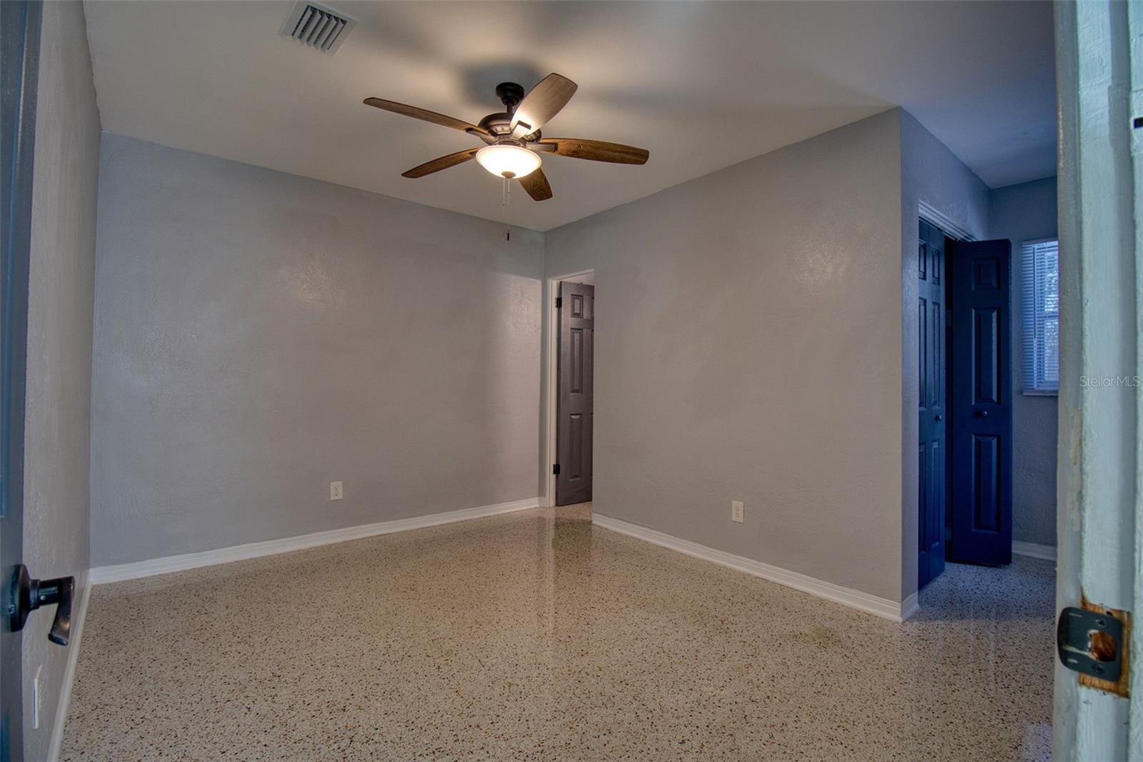 Image 6 of 19 For 634 15 Avenue S