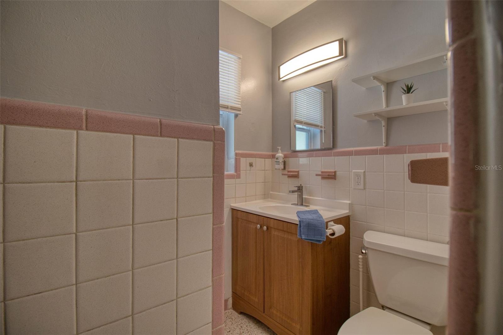 Image 7 of 19 For 634 15 Avenue S