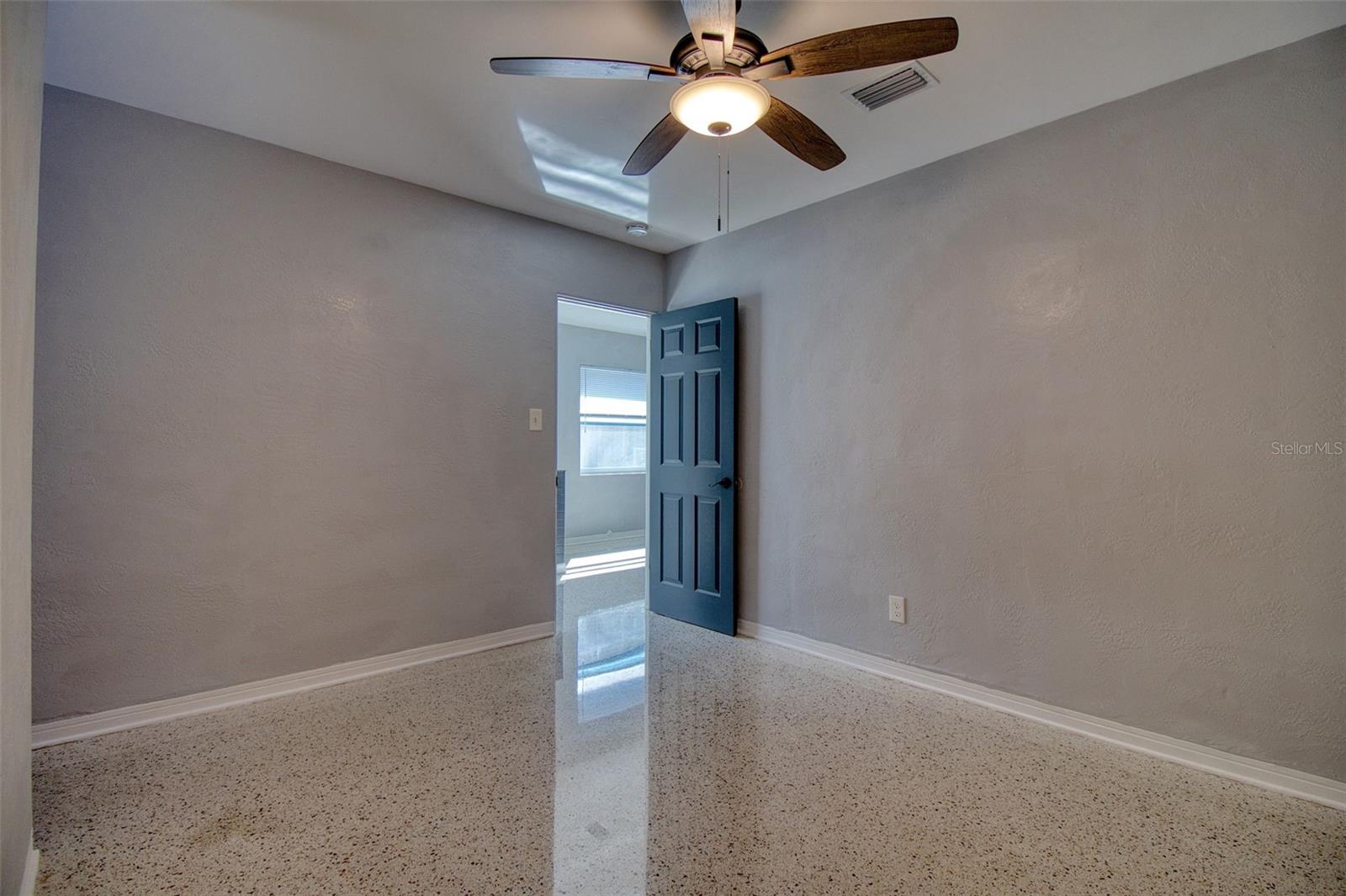 Image 9 of 19 For 634 15 Avenue S