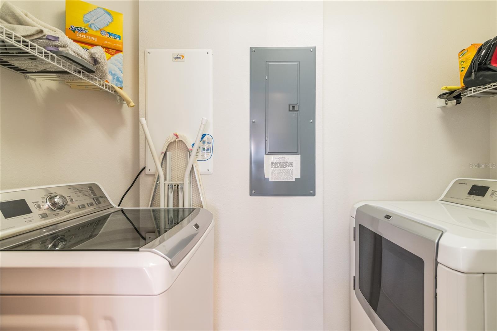 Image 24 of 38 For 21008 Sunpoint Way 203