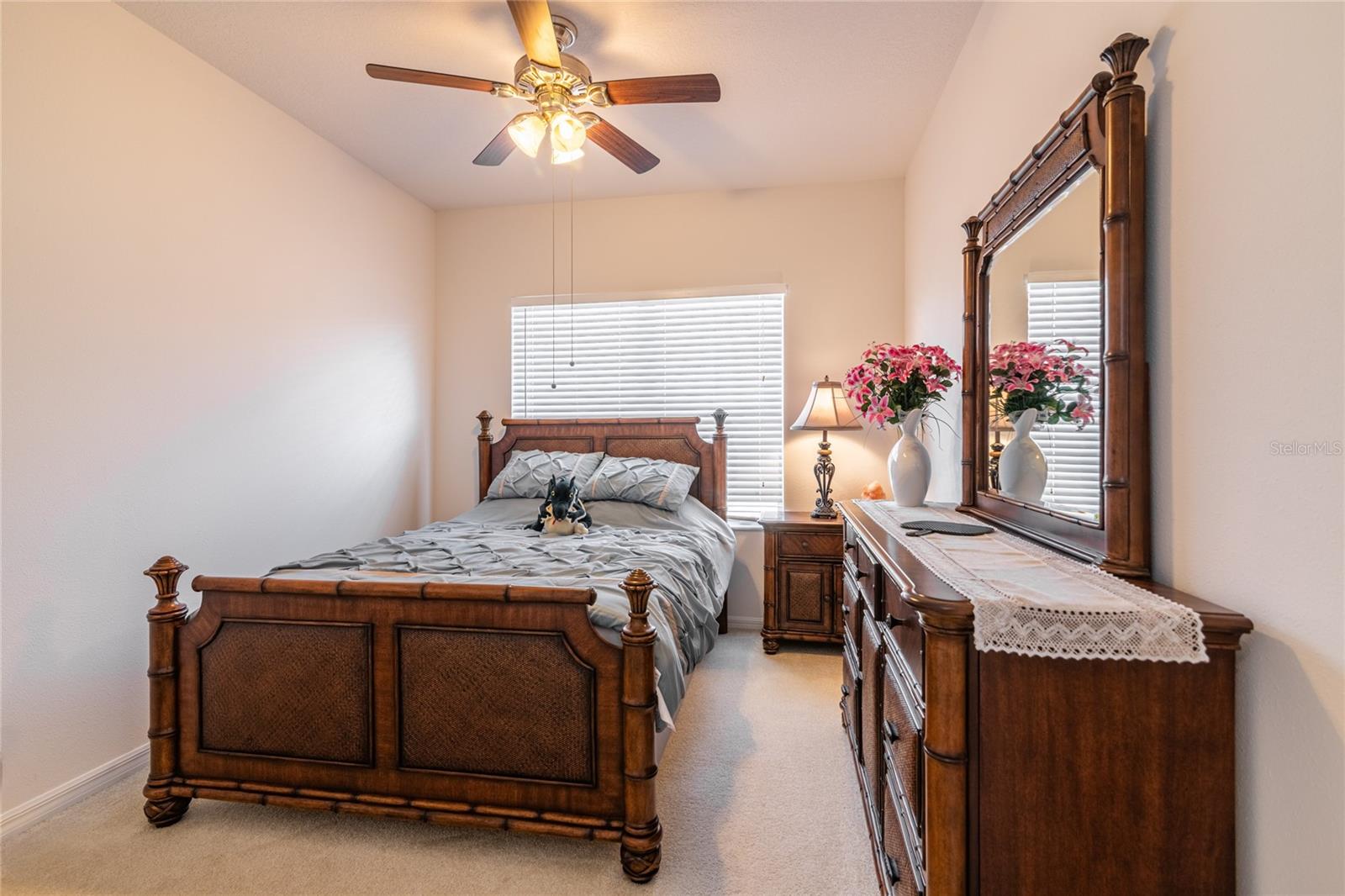 Image 25 of 38 For 21008 Sunpoint Way 203