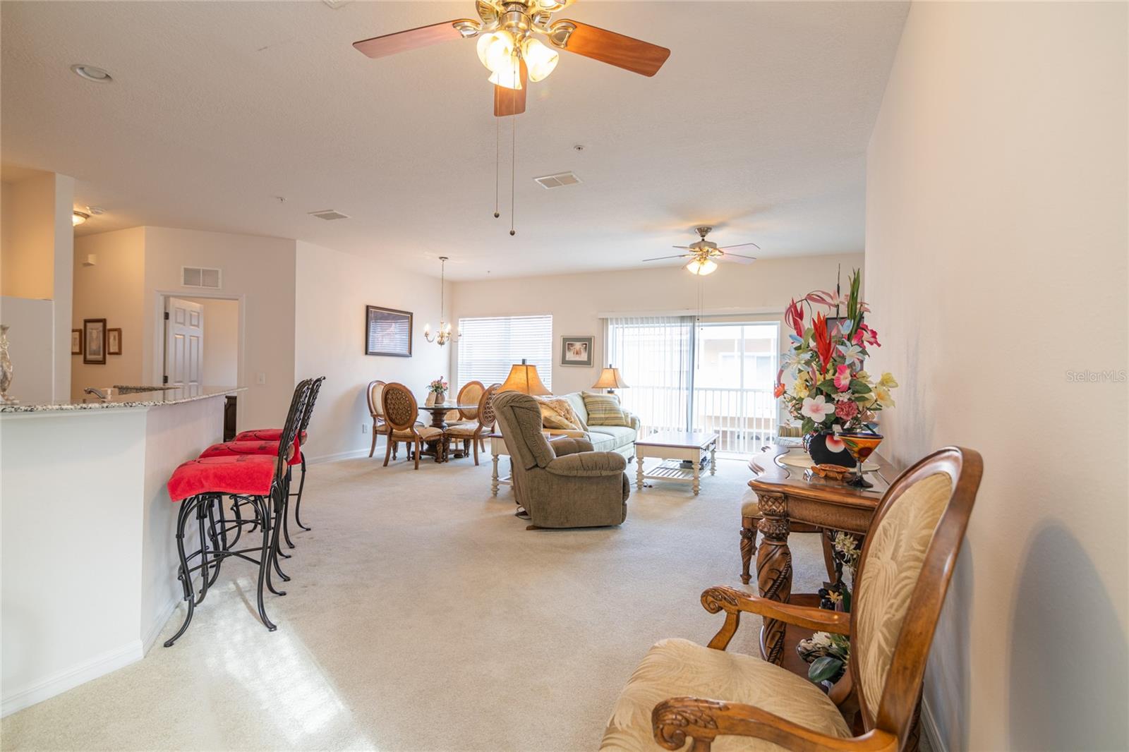 Image 6 of 38 For 21008 Sunpoint Way 203