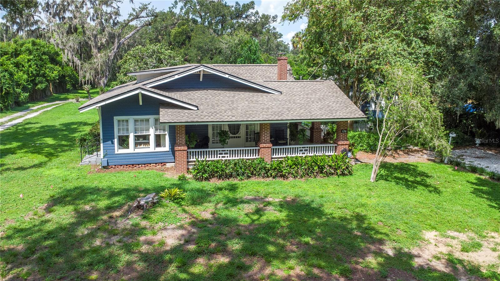 Listing photo id 19 for 128 Montclair Avenue