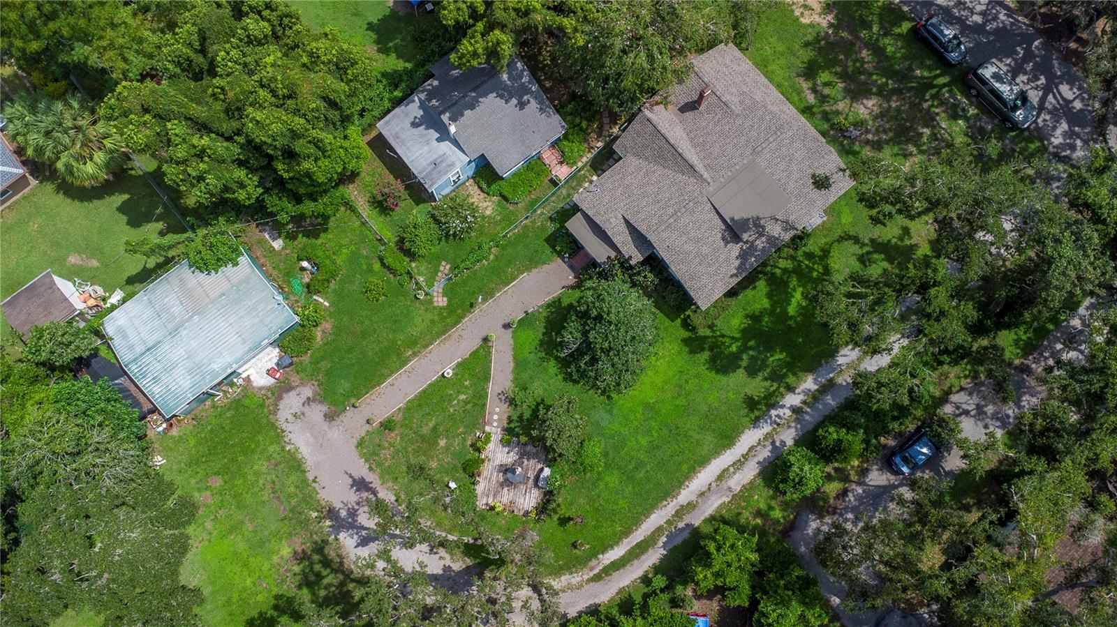Listing photo id 22 for 128 Montclair Avenue