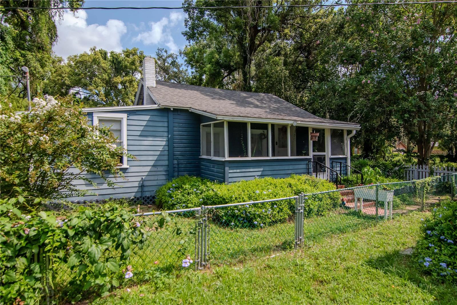 Listing photo id 26 for 128 Montclair Avenue