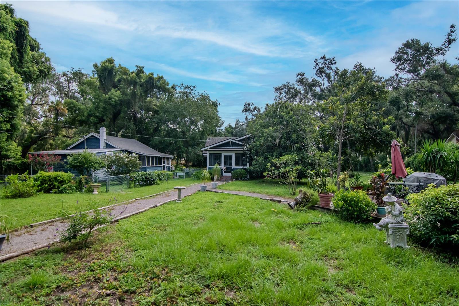 Listing photo id 30 for 128 Montclair Avenue