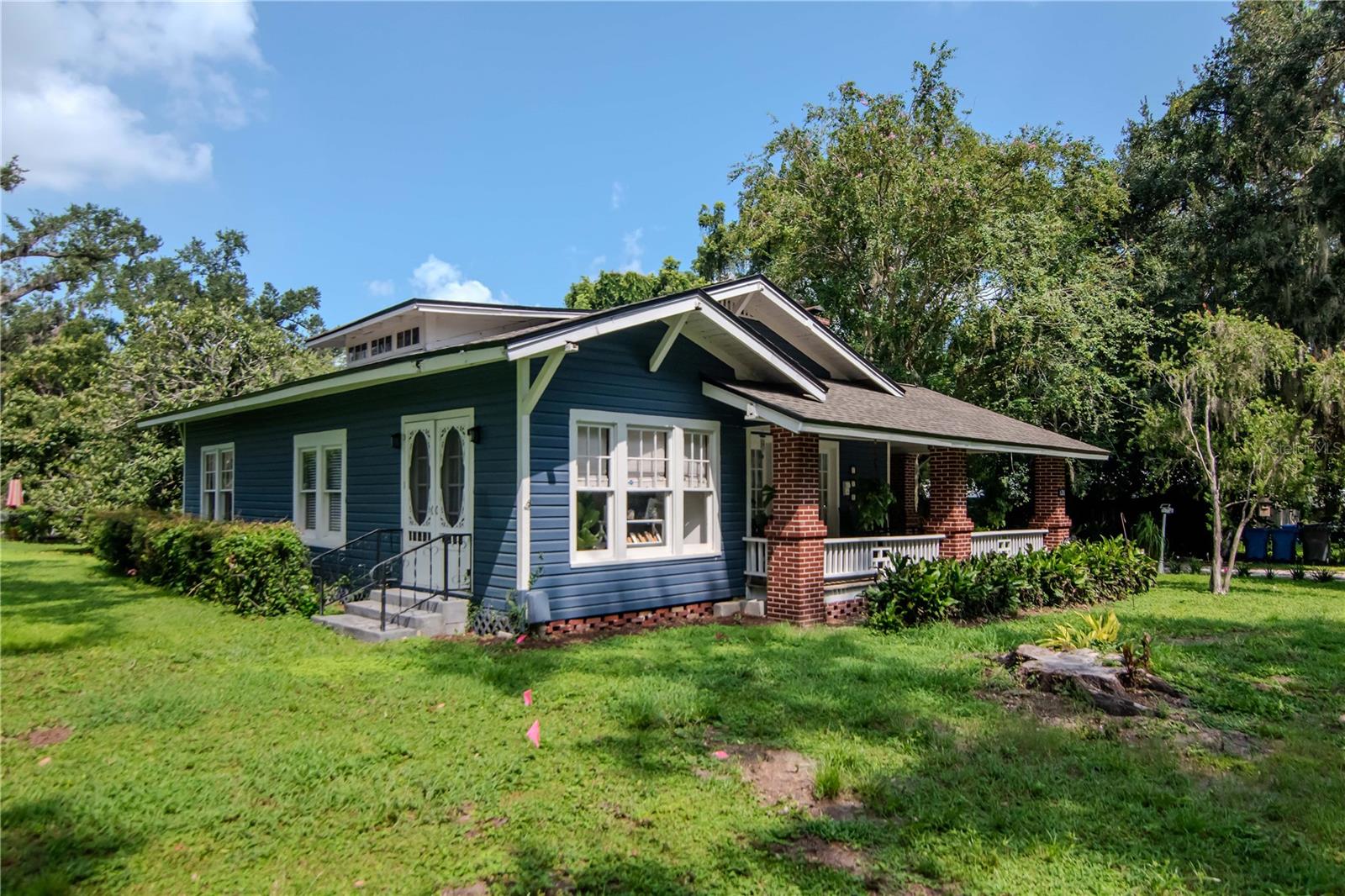 Listing photo id 44 for 128 Montclair Avenue