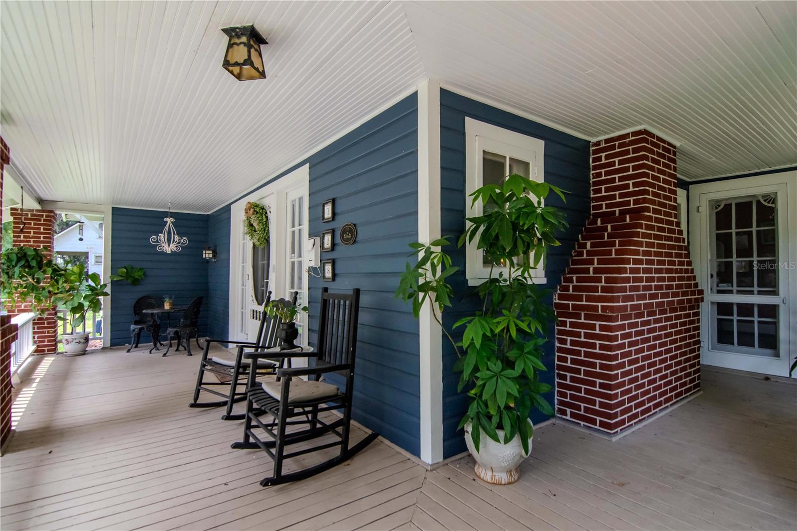 Listing photo id 45 for 128 Montclair Avenue