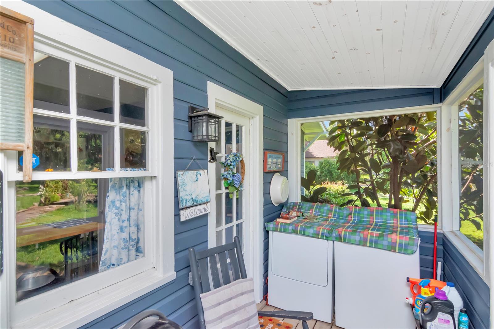Listing photo id 47 for 128 Montclair Avenue
