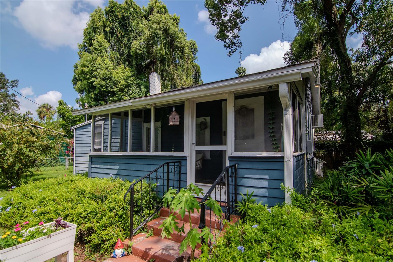 Listing photo id 50 for 128 Montclair Avenue