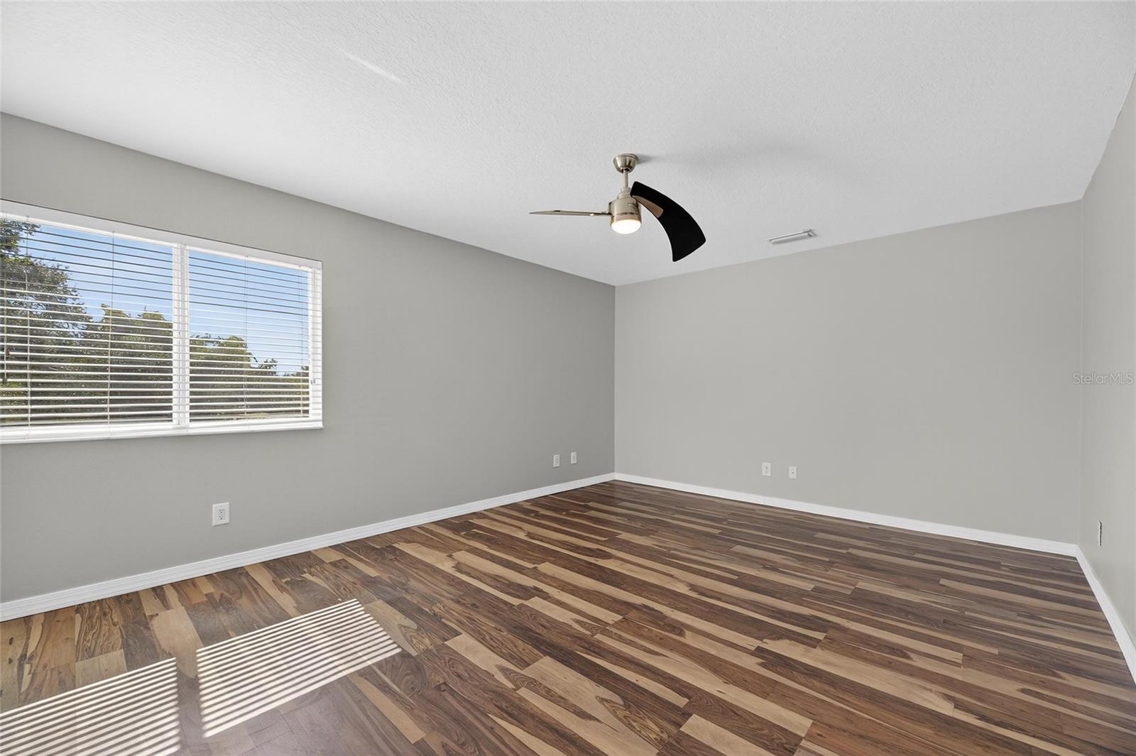 Image 27 of 97 For 4310 70th Avenue E