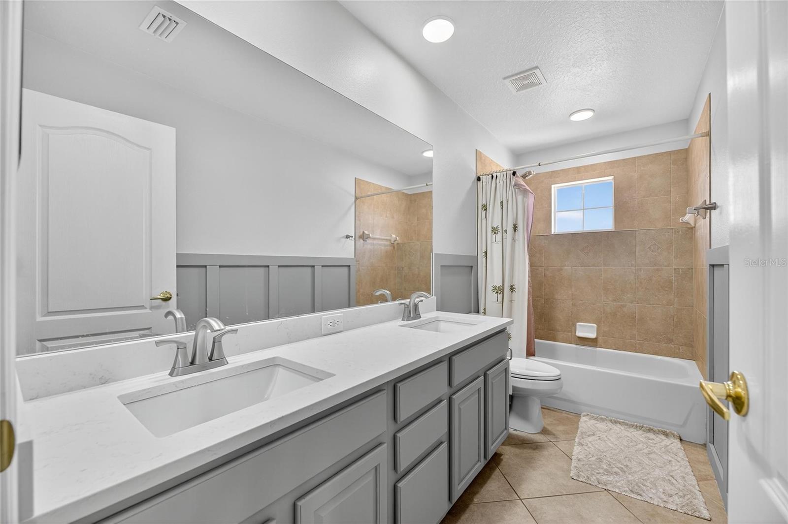 Image 29 of 97 For 4310 70th Avenue E