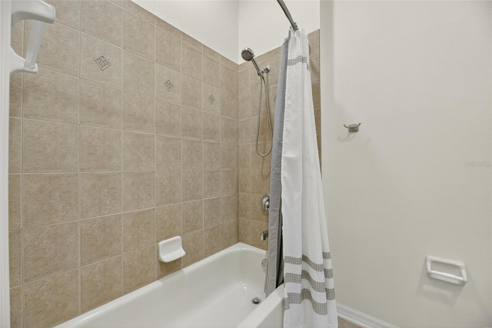 Image 49 of 97 For 4310 70th Avenue E