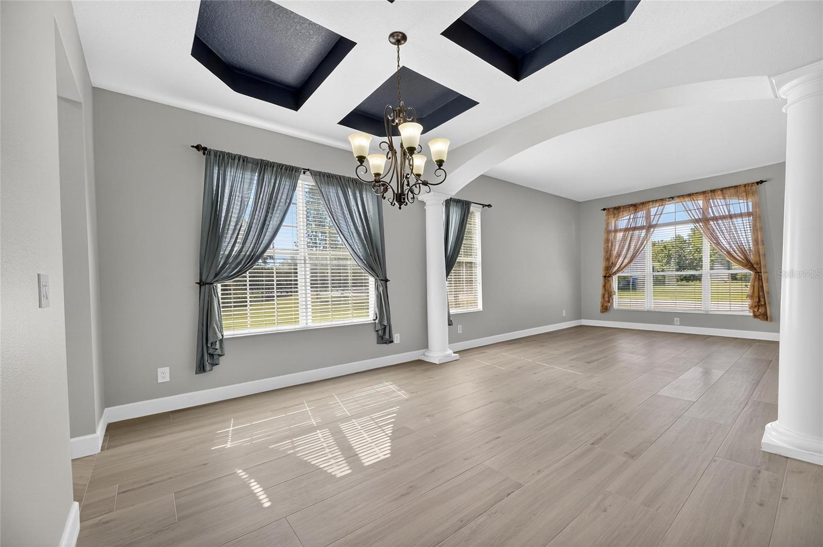 Image 61 of 97 For 4310 70th Avenue E