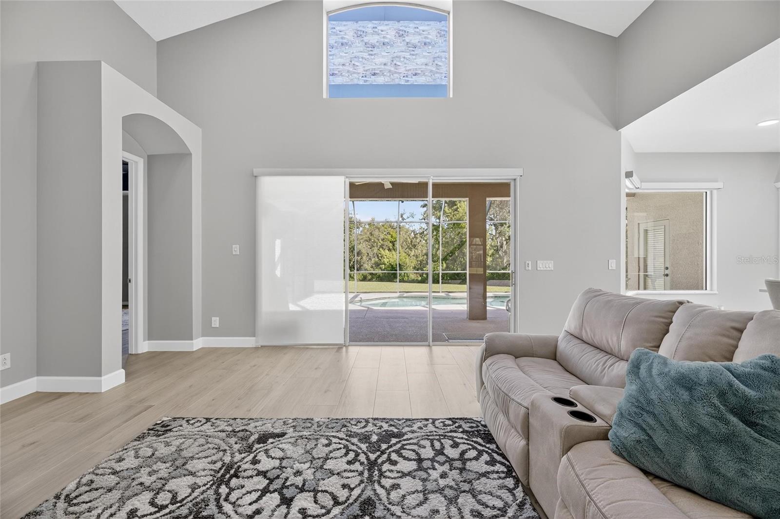Image 69 of 97 For 4310 70th Avenue E