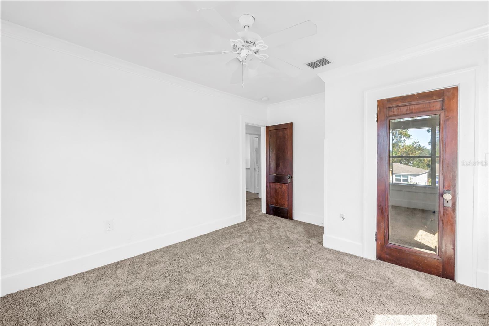 Image 21 of 23 For 4926 4th Avenue S