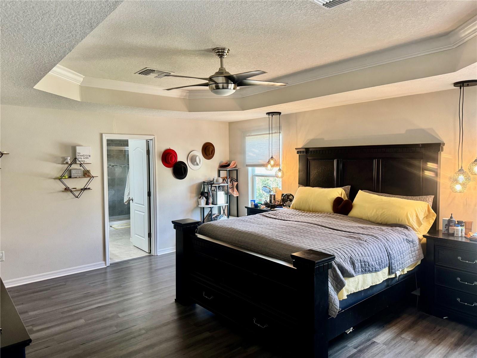 Image 19 of 38 For 11344 Emerald Shore Dr