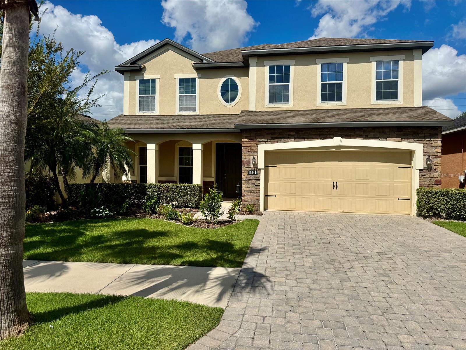 Image 2 of 38 For 11344 Emerald Shore Dr