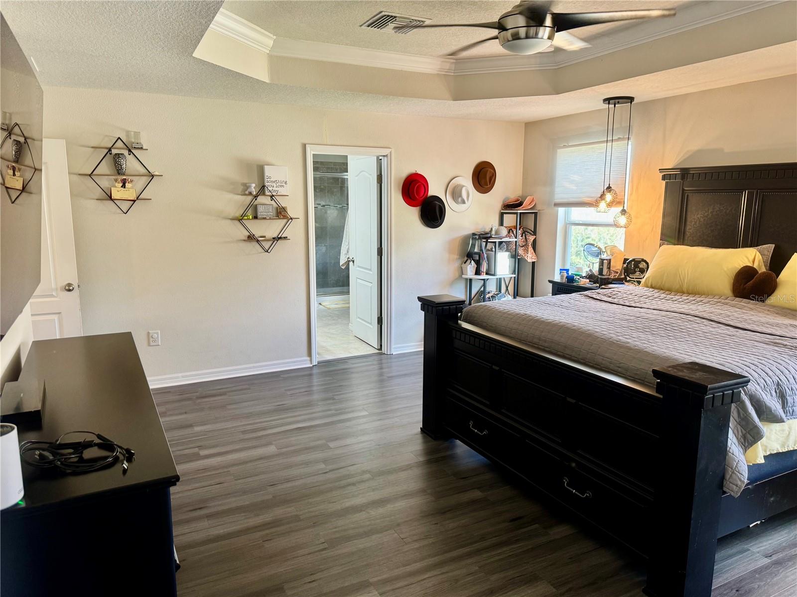 Image 20 of 38 For 11344 Emerald Shore Dr