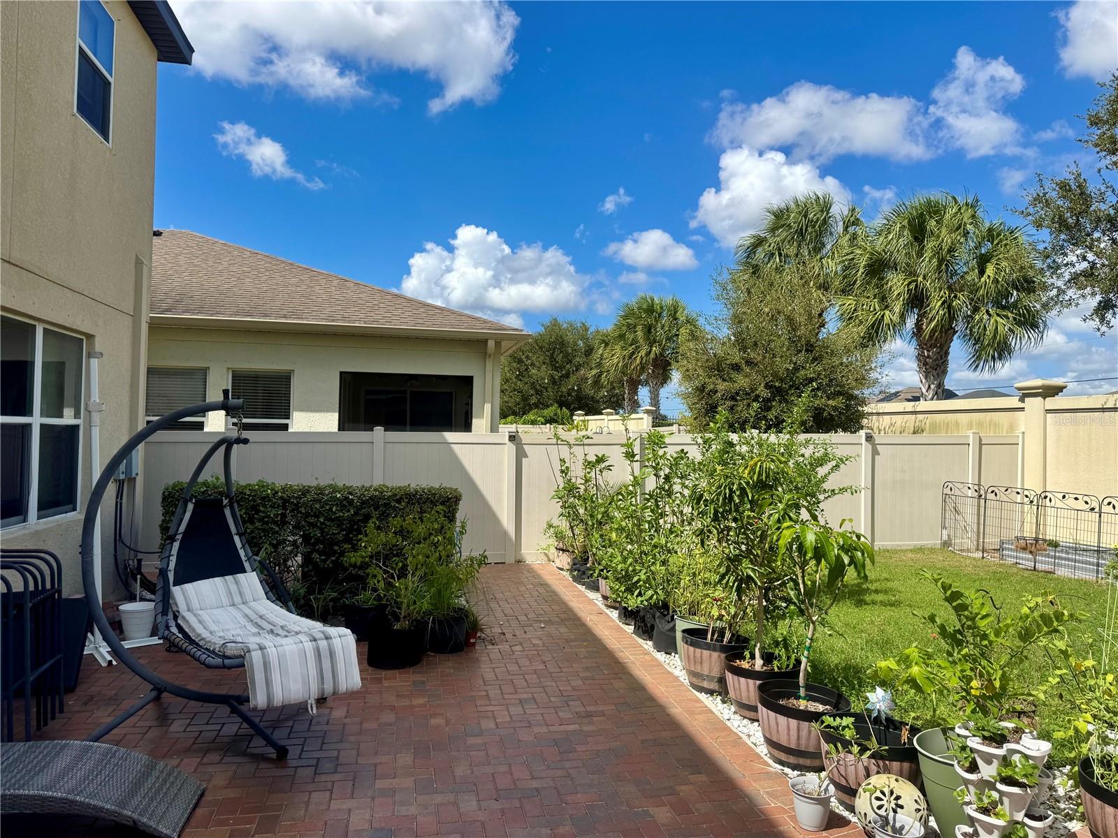 Image 33 of 38 For 11344 Emerald Shore Dr