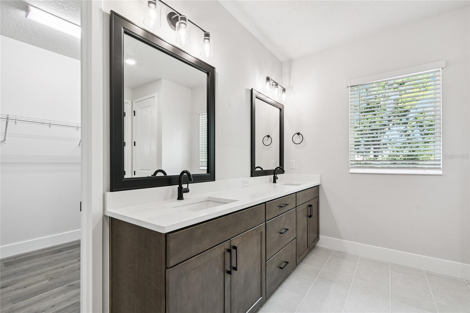 Image 31 of 50 For 4017 Cass